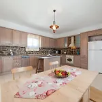 Crystal Ii Villa *