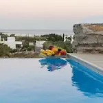 Crystal Ii * Χρυσή Ακτή